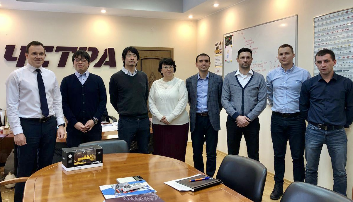 Representatives of Hitachi Construction Machinery Eurasia and CHETRA (the official distributor of the CHAZ brand) discussed prospects for cooperation  Our company and Hitachi Construction Machinery Eurasia LLC (the Russian division of the Japanese company